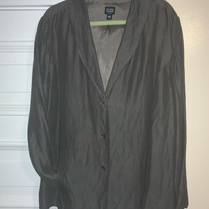 EILEEN FISHER woman’s lined jacket.  Size 2X.